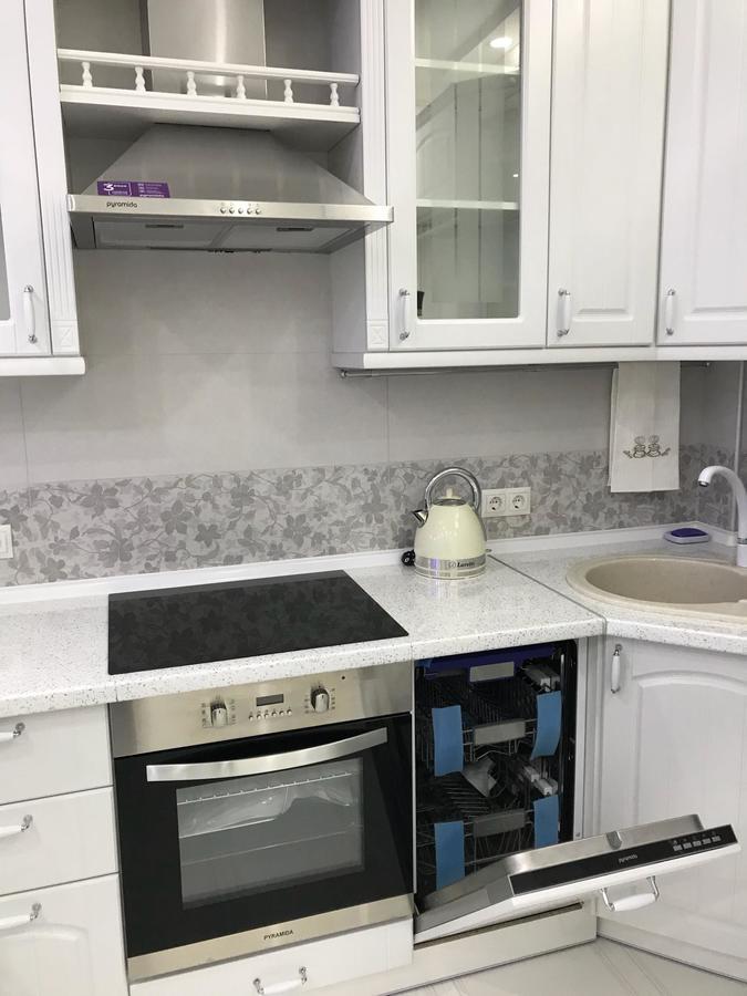 Luxe Apartment On Drahomanova Kijev Kültér fotó