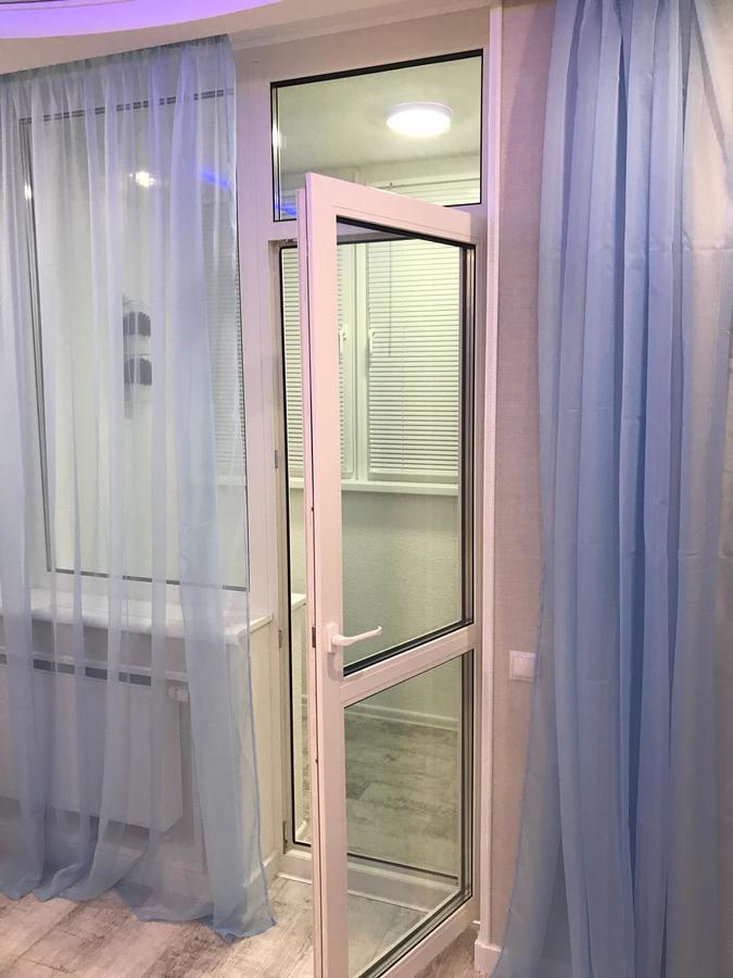 Luxe Apartment On Drahomanova Kijev Kültér fotó
